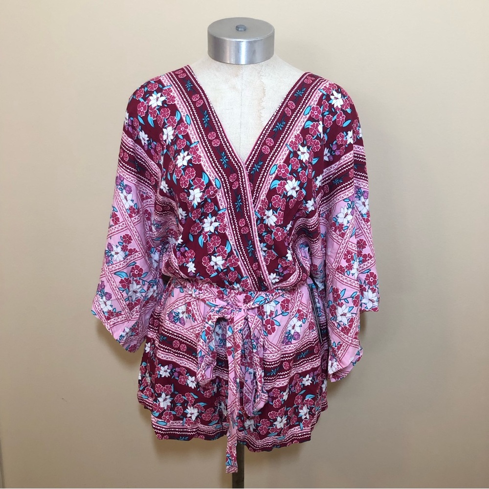 Lulus Dominica surplice romper floral print belted kimono sleeve
